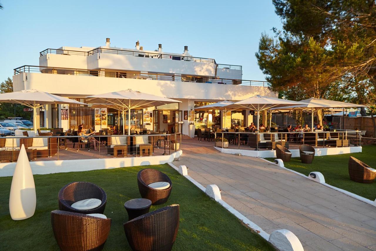 Apartamentos Ses Savines Sant Antoni de Portmany Exterior foto
