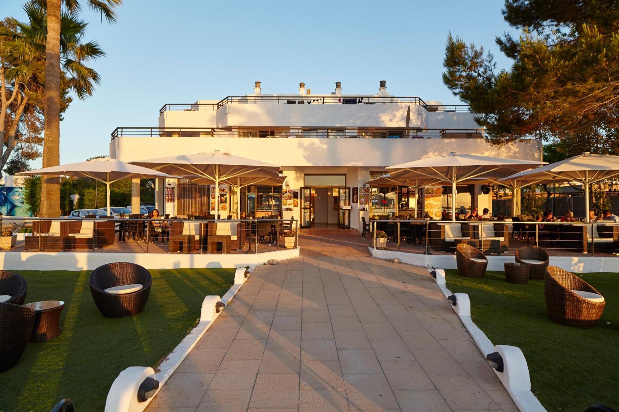 Apartamentos Ses Savines Sant Antoni de Portmany Exterior foto